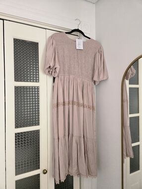 Elegant Dusty Pink Satin Tiered Midi Dress